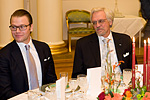  Prinssi Daniel, tohtori Arajärvi sekä rouva Eeva Ahtisaari. Copyright © Tasavallan presidentin kanslia